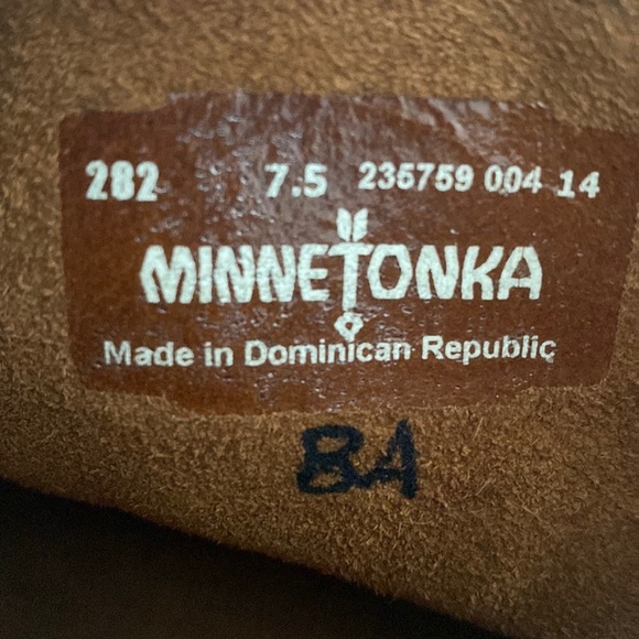 MinnieTonka Back Zip Hardsole Moccasins Boot Sz 7.5 - Picture 8 of 9